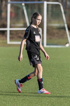 Bild 282 - wBJ SV Wahlstedt - SV Henstedt Ulzburg : Ergebnis: 0:1